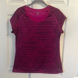 #7- 2 Large Athletic Shirts: Champion Top & DC Comics Wonder Woman Cap Shirt